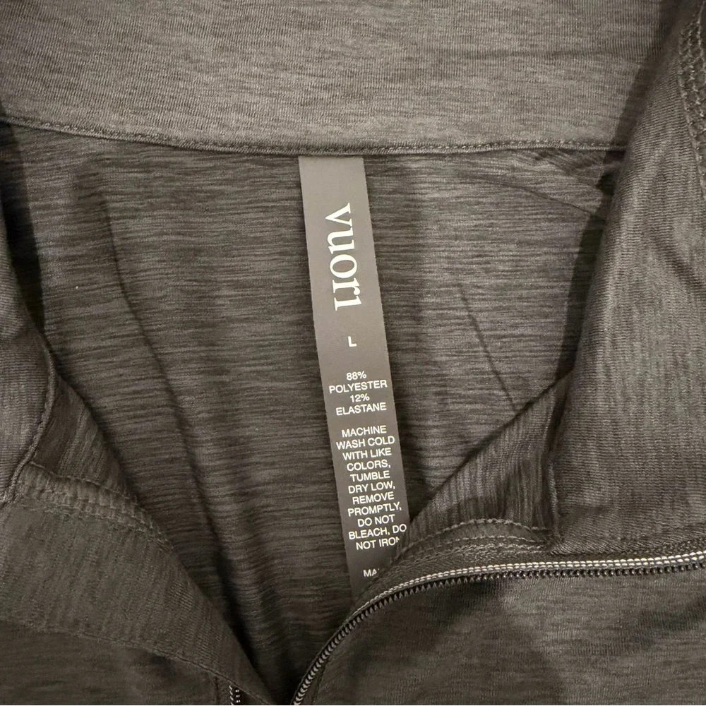 NWT Vuori Charcoal Pullover - Picture 6 of 8